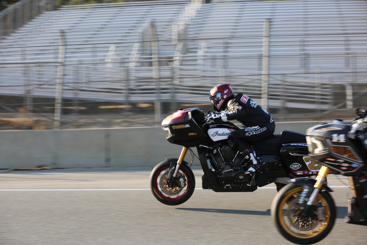 King of the Baggers – Uma corrida insólita em Laguna Seca - Indian -  Notícias - Andar de Moto